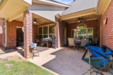 Looking for a new house for your family? This one is it! Step on Greystone Country Club in Arkansas - for sale on GolfHomes.com, golf home, golf lot