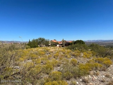 Beautiful Views of the Verde Valley and the Red Rocks. Time to on Pine Shadows Golf Course in Arizona - for sale on GolfHomes.com, golf home, golf lot