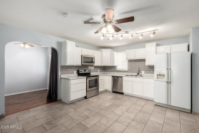 Charming single-level home in the sought-after Sun City! on Sun City North Golf Course in Arizona - for sale on GolfHomes.com, golf home, golf lot