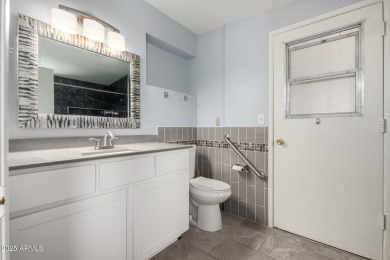 Charming single-level home in the sought-after Sun City! on Sun City North Golf Course in Arizona - for sale on GolfHomes.com, golf home, golf lot