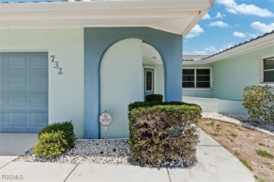 BOATER'S DREAM WITH QUICK OUT TO CHARLOTTE HARBOR AND BEYOND on Saint Andrews South Golf Club in Florida - for sale on GolfHomes.com, golf home, golf lot