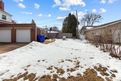 Well maintained, all brick upper/lower duplex is a fantastic on Reid Golf Course in Wisconsin - for sale on GolfHomes.com, golf home, golf lot