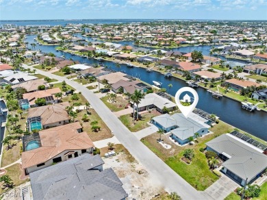 BOATER'S DREAM WITH QUICK OUT TO CHARLOTTE HARBOR AND BEYOND on Saint Andrews South Golf Club in Florida - for sale on GolfHomes.com, golf home, golf lot