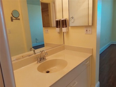 ?? TRY TO BEAT THIS PRICE--FULLY UPGRADED WITH HURRICANE WINDOWS on Pinebrook/Ironwood Golf Course in Florida - for sale on GolfHomes.com, golf home, golf lot