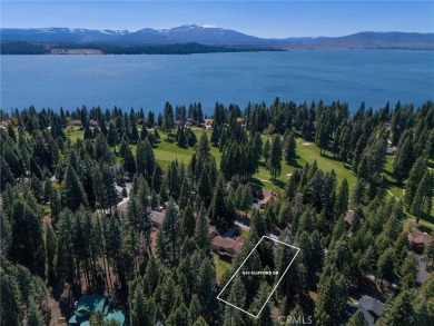 Lake Almanor Country Club! This adorable remodeled mountain on Lake Almanor Country Club in California - for sale on GolfHomes.com, golf home, golf lot