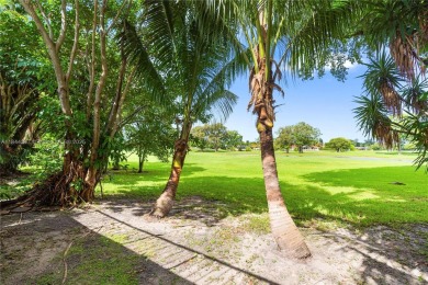 Luxury meets lifestyle @ Country Club of Miami. Sophisticated on Country Club of Miami in Florida - for sale on GolfHomes.com, golf home, golf lot