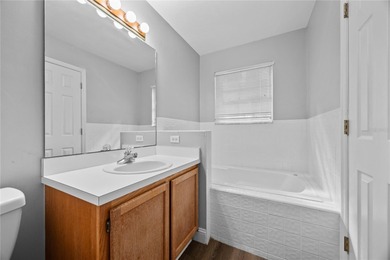 One or more photo(s) has been virtually staged. Welcome to on Haile Plantation Golf and Country Club in Florida - for sale on GolfHomes.com, golf home, golf lot