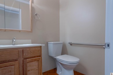 MOVE -IN READY!!! The inside of the house and garage are freshly on Mineral Mound Golf Course in Kentucky - for sale on GolfHomes.com, golf home, golf lot