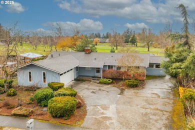 OPEN HOUSE Sat 3/1 from Noon-2pm!  Classic, single-story home on Gresham Golf Course in Oregon - for sale on GolfHomes.com, golf home, golf lot