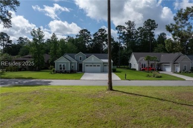 Discover a Stunning Golf & Waterfront Estate Lot! This expansive on Hampton Pointe Golf Course in South Carolina - for sale on GolfHomes.com, golf home, golf lot