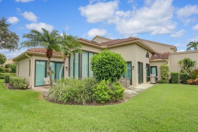 Fabulous end unit updated in 2018 with new baths, kitchen on Frenchmans Creek Country Club in Florida - for sale on GolfHomes.com, golf home, golf lot