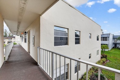 OMG ! Don't miss the opportunity to own this peaceful nicely on Kings Point Golf -Flanders Way in Florida - for sale on GolfHomes.com, golf home, golf lot