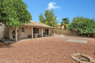 Single level home in the heart of Ahwatukee!  Pool size back on Ahwatukee Country Club in Arizona - for sale on GolfHomes.com, golf home, golf lot