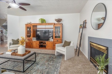 Love where you live in Eagle - mature neighborhood and walking on Eagle Hills Golf Course in Idaho - for sale on GolfHomes.com, golf home, golf lot