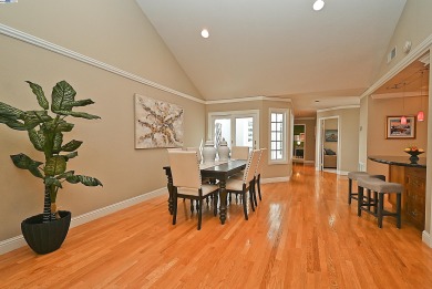 Beautifully remodeled Willow fairway view villa with a gorgeous on Crow Canyon Country Club in California - for sale on GolfHomes.com, golf home, golf lot