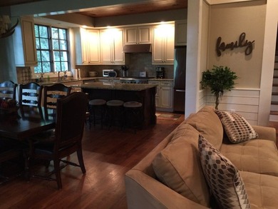 Exquisite Mountain Retreat in Old Edwards Club at Highlands Cove on Old Edwards Club in North Carolina - for sale on GolfHomes.com, golf home, golf lot