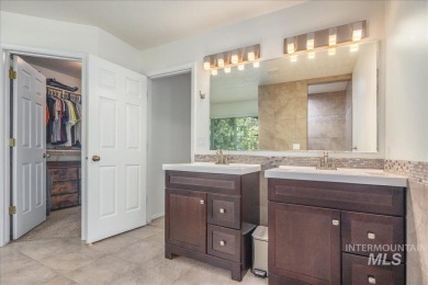 Love where you live in Eagle - mature neighborhood and walking on Eagle Hills Golf Course in Idaho - for sale on GolfHomes.com, golf home, golf lot
