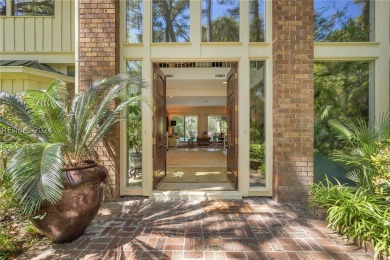 Welcome to luxury living on Hilton Head Island! This 5-bed, 6 on Port Royal Golf and Racquet Club in South Carolina - for sale on GolfHomes.com, golf home, golf lot