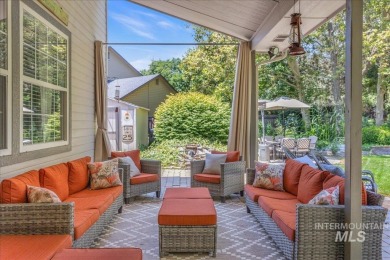 Love where you live in Eagle - mature neighborhood and walking on Eagle Hills Golf Course in Idaho - for sale on GolfHomes.com, golf home, golf lot