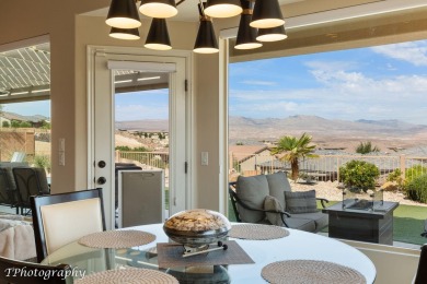 This stunning 4-bedroom, 3-bath 2099 s.f. SunRiver home combines on Sunriver Golf Club in Utah - for sale on GolfHomes.com, golf home, golf lot