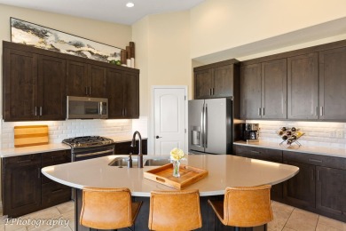 This stunning 4-bedroom, 3-bath 2099 s.f. SunRiver home combines on Sunriver Golf Club in Utah - for sale on GolfHomes.com, golf home, golf lot