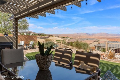 This stunning 4-bedroom, 3-bath 2099 s.f. SunRiver home combines on Sunriver Golf Club in Utah - for sale on GolfHomes.com, golf home, golf lot