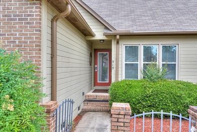 Come and see this stunning townhouse located in the highly on Monticello Golf Club At Savannah Lakes in South Carolina - for sale on GolfHomes.com, golf home, golf lot