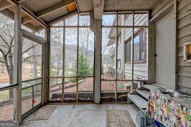 Newly carpeted,  open floor plan, large dining & living room on Kingwood Golf Club and Resort in Georgia - for sale on GolfHomes.com, golf home, golf lot