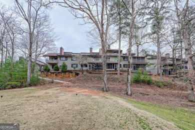 Newly carpeted,  open floor plan, large dining & living room on Kingwood Golf Club and Resort in Georgia - for sale on GolfHomes.com, golf home, golf lot