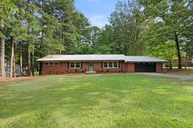 Beautifully remodeled home in North Corinth with a large on Shiloh Ridge Athletic Club in Mississippi - for sale on GolfHomes.com, golf home, golf lot