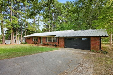 Beautifully remodeled home in North Corinth with a large on Shiloh Ridge Athletic Club in Mississippi - for sale on GolfHomes.com, golf home, golf lot