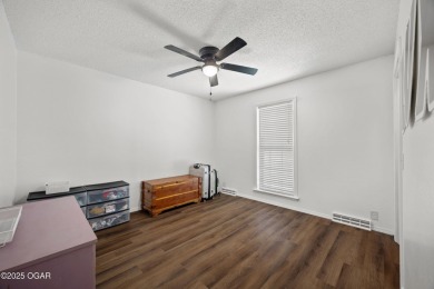 Welcome to this spacious one level 2,500 square foot home on Briarbrook Golf Course in Missouri - for sale on GolfHomes.com, golf home, golf lot