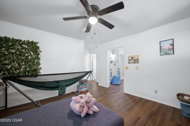 Welcome to this spacious one level 2,500 square foot home on Briarbrook Golf Course in Missouri - for sale on GolfHomes.com, golf home, golf lot