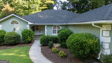 SPACIOUS AND RENOVATED RANCH HOME ON WHITE OAK DRIVE, Walking on Canongate On White Oak Golf Course in Georgia - for sale on GolfHomes.com, golf home, golf lot