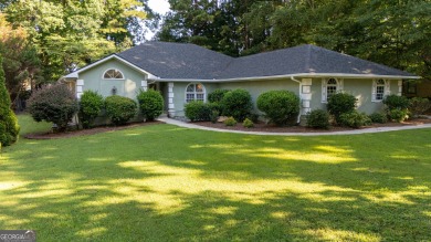 SPACIOUS AND RENOVATED RANCH HOME ON WHITE OAK DRIVE, Walking on Canongate On White Oak Golf Course in Georgia - for sale on GolfHomes.com, golf home, golf lot