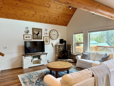 Golfers Getaway, easy access to McCalls best golf course, hop on on McCall Municipal Golf Course in Idaho - for sale on GolfHomes.com, golf home, golf lot