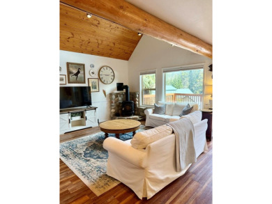 Golfers Getaway, easy access to McCalls best golf course, hop on on McCall Municipal Golf Course in Idaho - for sale on GolfHomes.com, golf home, golf lot