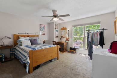 Beautifully Updated Townhouse located in the Villa Encantada on Arroyo Del Oso Golf Course in New Mexico - for sale on GolfHomes.com, golf home, golf lot