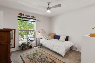 Beautifully Updated Townhouse located in the Villa Encantada on Arroyo Del Oso Golf Course in New Mexico - for sale on GolfHomes.com, golf home, golf lot