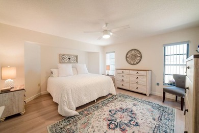 Welcome to this beautifully maintained 2 bedroom, 2-and-a-half on Oyster Creek Golf Club in Florida - for sale on GolfHomes.com, golf home, golf lot