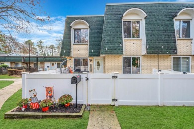 Bright and spacious Carlton unit now available in sought-after on Blue Ridge Golf Club in New York - for sale on GolfHomes.com, golf home, golf lot