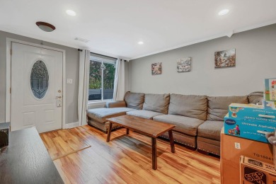 Bright and spacious Carlton unit now available in sought-after on Blue Ridge Golf Club in New York - for sale on GolfHomes.com, golf home, golf lot