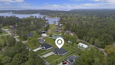 This beautifully custom-built home offers an inviting on Rayburn Country Club in Texas - for sale on GolfHomes.com, golf home, golf lot