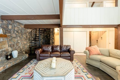 This FURNISHED Eden Isle townhome is right across the street on Red Apple Inn and Country Club in Arkansas - for sale on GolfHomes.com, golf home, golf lot