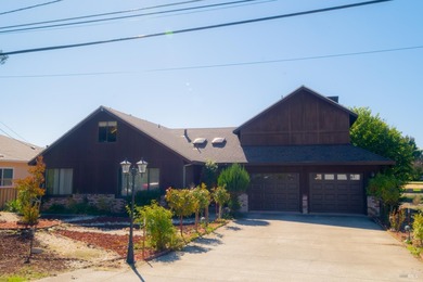 Custom home on the golf course with flexible floorplan, just one on Hidden Valley Lake Golf and Country Club in California - for sale on GolfHomes.com, golf home, golf lot