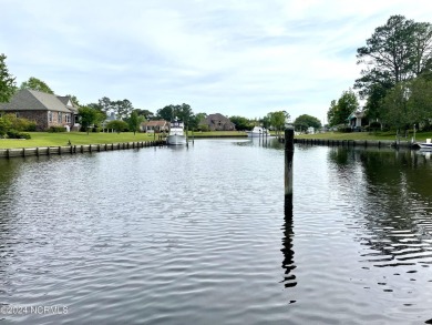 Boating enthusiasts rejoice! With deep water access just steps on Harbour Point Golf Club in North Carolina - for sale on GolfHomes.com, golf home, golf lot