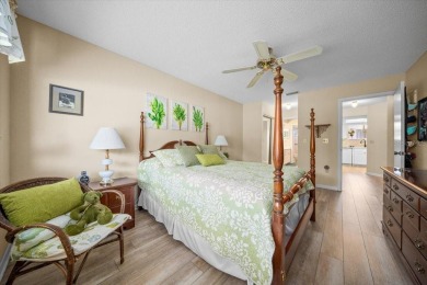 Come join the active 55+ community of Oak Run! This beautifully on Royal Oaks Golf Club in Florida - for sale on GolfHomes.com, golf home, golf lot
