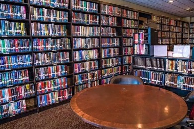 Come join the active 55+ community of Oak Run! This beautifully on Royal Oaks Golf Club in Florida - for sale on GolfHomes.com, golf home, golf lot