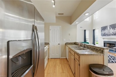 Beautiful End-Unit Condo with Two Primary Suites in Kempsville on Kempsville Greens Municipal Golf Course in Virginia - for sale on GolfHomes.com, golf home, golf lot
