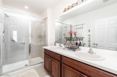 Assumable 2.25% VA Loan + TURNKEY Corner Villa = Unbeatable on Herons Glen Golf and Country Club in Florida - for sale on GolfHomes.com, golf home, golf lot